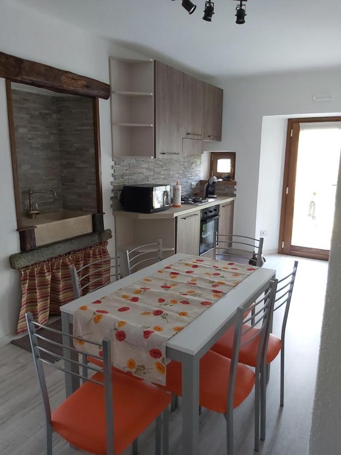 Casa Cimavilla Con Parcheggio Privato Gratuito Crevoladossola Exteriör bild